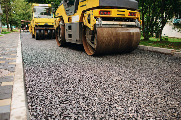 Best Commercial Driveway Paving in Watervliet, NY